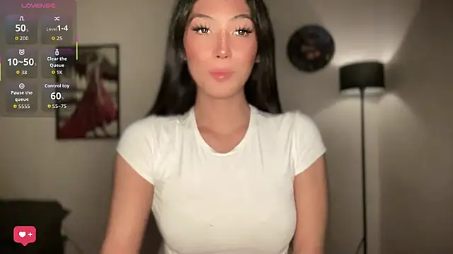 Bella Gordon online show from July 28, 4:27 pm