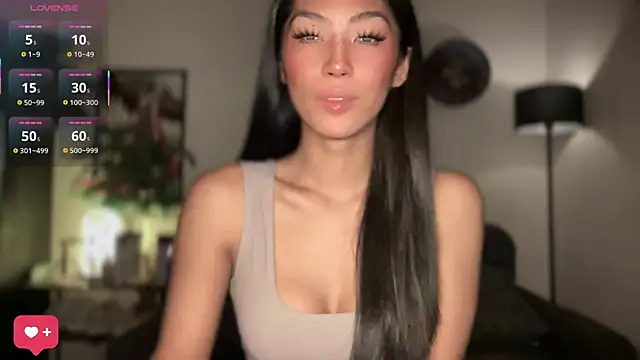 Bella Gordon online show from July 29, 6:11 am