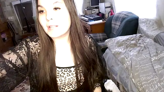 Snapshot of Var_Kiss chatting on February 20, 9:55 am Var Kiss online show from February 20, 9:55 am