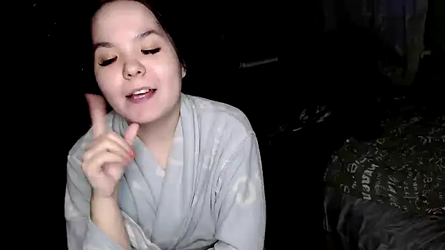 Snapshot of Var_Kiss chatting on February 26, 11:41 am Var Kiss online show from February 26, 11:41 am