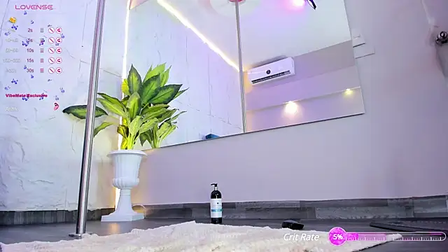 SaraFerrerx online show from March 7, 11:49 pm