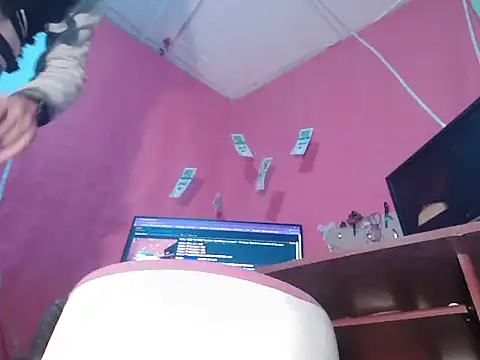 Snapshot of paulavletina21 chatting on March 31, 5:19 am paulavletina21 online show from March 31, 5:19 am