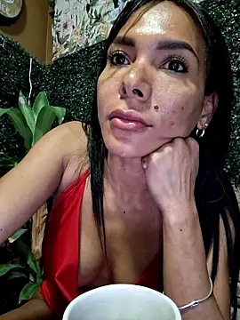 Doll Loren online show from September 27, 9:09 pm