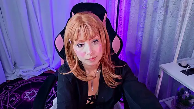 Cinamoonn online show from July 18, 8:56 pm