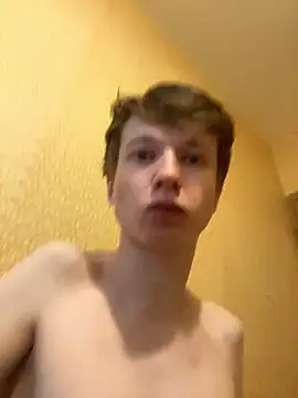 Snapshot of semen_keeper chatting on December 3, 7:54 am semen keeper online show from December 3, 7:54 am