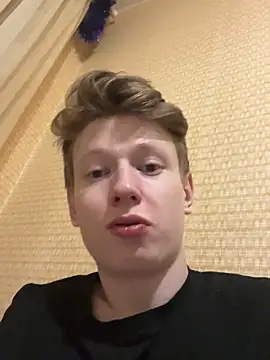 Snapshot of semen_keeper chatting on February 16, 12:08 am semen keeper online show from February 16, 12:08 am