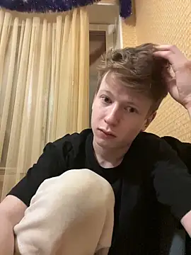 Snapshot of semen_keeper chatting on February 16, 3:37 am semen keeper online show from February 16, 3:37 am