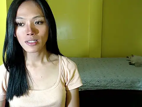 Snapshot of xx_goddessofallgodess_xx chatting on January 10, 2:46 am xx goddessofallgodess xx online show from January 10, 2:46 am