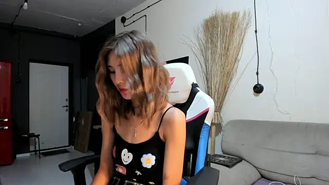 Snapshot of cho_nando chatting on December 13, 5:10 pm cho nando online show from December 13, 5:10 pm