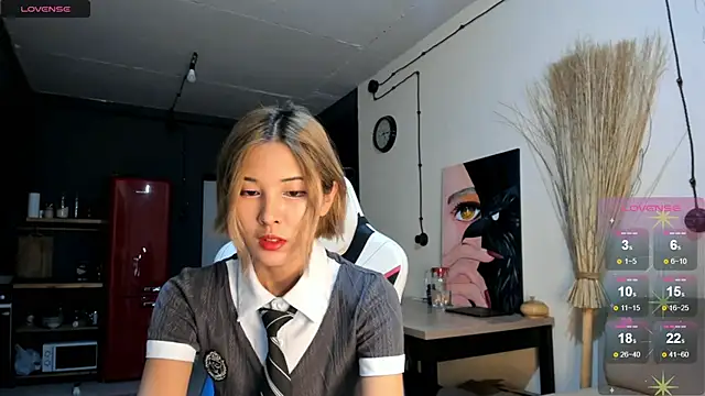 Snapshot of cho_nando chatting on January 10, 12:47 pm cho nando online show from January 10, 12:47 pm