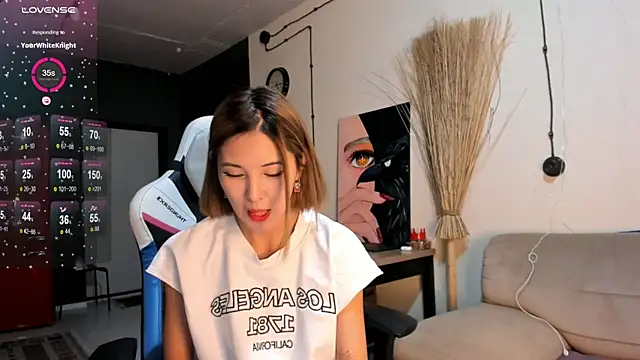 Snapshot of cho_nando chatting on March 12, 2:23 pm cho nando online show from March 12, 2:23 pm