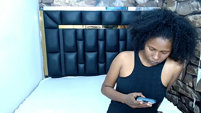 lizeth keilyn online show from December 31, 1:30 pm