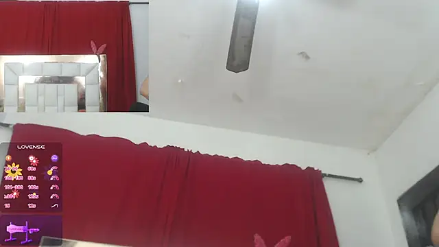 Snapshot of candyrojas chatting on April 3, 8:23 am candyrojas online show from April 3, 8:23 am