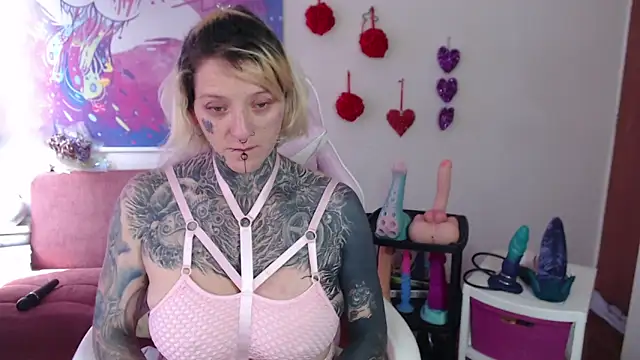 SLOPPYTITSS online show from February 17, 4:37 pm