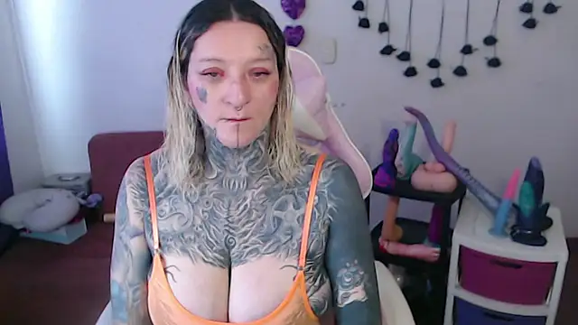 SLOPPYTITSS online show from June 27, 4:01 pm
