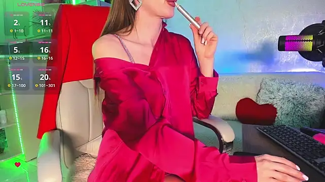 AstArta R A online show from March 3, 1:21 am