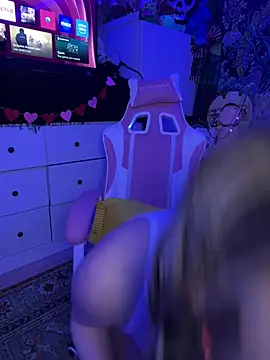 Cutiepiespanks online show from February 26, 5:53 am