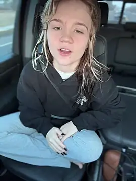 Cutiepiespanks online show from February 17, 10:27 pm