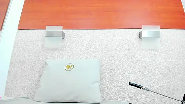 allice green online show from October 2, 1:12 am