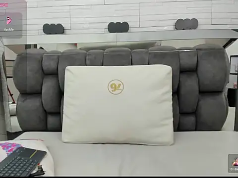 allice green online show from June 27, 1:43 am