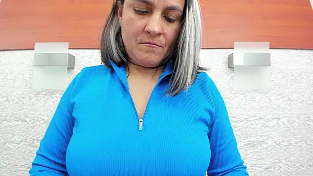allice green online show from July 29, 1:15 am
