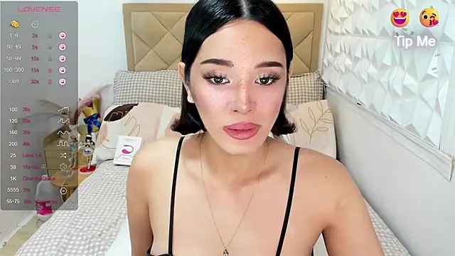 TsHeartXxx online show from June 24, 6:01 am