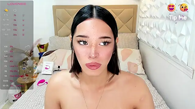TsHeartXxx online show from July 16, 5:13 am