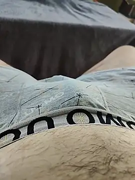 NickTheGreek99 online show from June 2, 3:36 pm