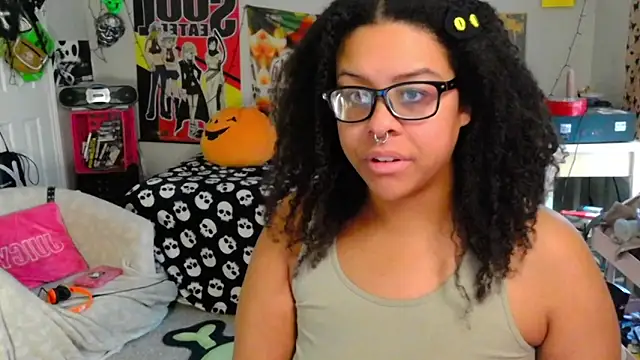 Snapshot of N1NT3NDH03 chatting on September 11, 2:06 pm N1NT3NDH03 online show from September 11, 2:06 pm