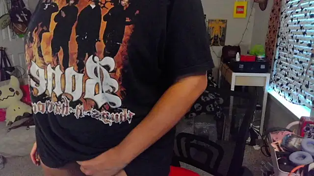 Snapshot of N1NT3NDH03 chatting on September 25, 12:20 pm N1NT3NDH03 online show from September 25, 12:20 pm