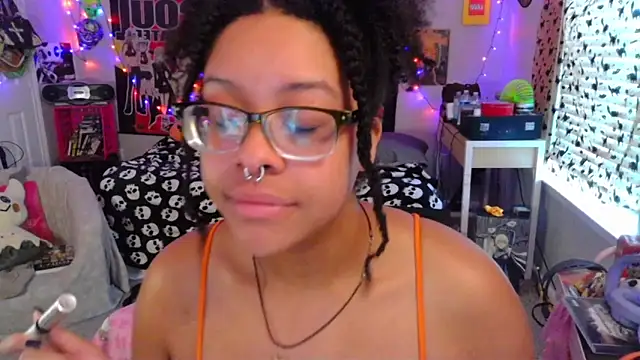 Snapshot of N1NT3NDH03 chatting on September 26, 12:42 pm N1NT3NDH03 online show from September 26, 12:42 pm