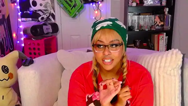 Snapshot of N1NT3NDH03 chatting on November 22, 4:55 am N1NT3NDH03 online show from November 22, 4:55 am