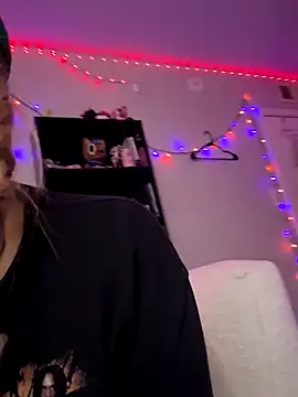 Snapshot of N1NT3NDH03 chatting on November 26, 4:35 am N1NT3NDH03 online show from November 26, 4:35 am