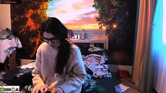 Snapshot of MollyLollipop chatting on January 29, 2:40 am MollyLollipop online show from January 29, 2:40 am