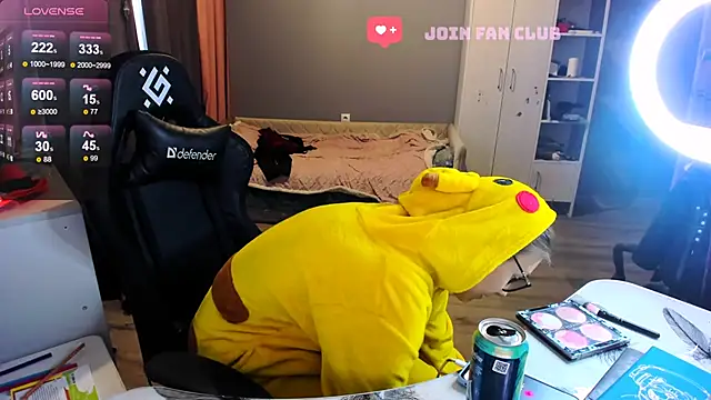 Snapshot of MollyLollipop chatting on September 16, 3:29 am MollyLollipop online show from September 16, 3:29 am