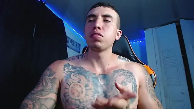 Snapshot of Adam_Hudsond chatting on September 26, 2:48 am Adam Hudsond online show from September 26, 2:48 am