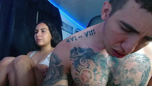 Snapshot of Adam_Hudsond chatting on September 29, 11:15 am Adam Hudsond online show from September 29, 11:15 am