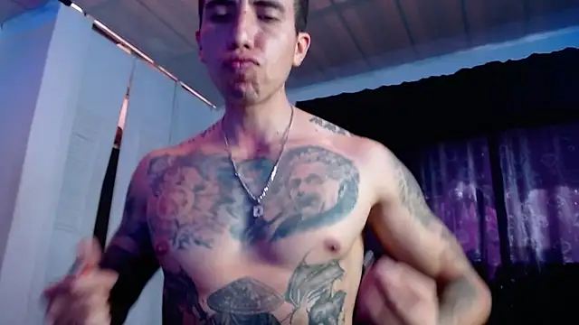 Adam Hudsond online show from August 8, 3:58 pm
