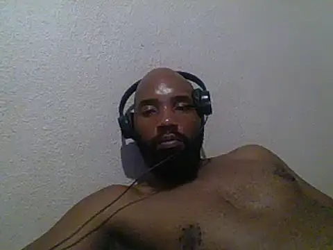 KAYBEEDEFREAK online show from December 29, 6:38 pm
