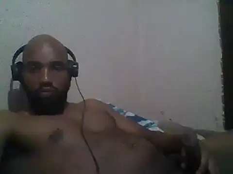 KAYBEEDEFREAK online show from February 14, 1:34 am