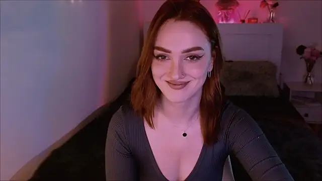 Snapshot of LilyFarey chatting on December 30, 4:51 pm LilyFarey online show from December 30, 4:51 pm