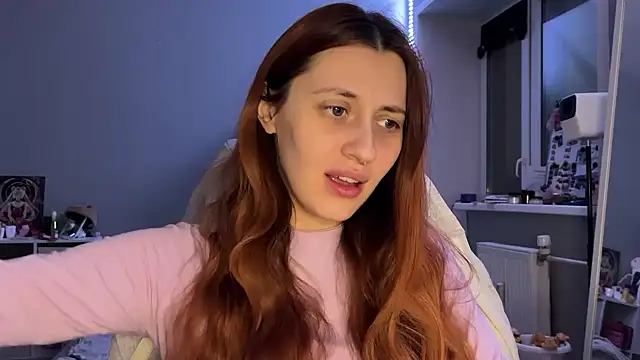 Uniarten online show from December 5, 7:43 pm