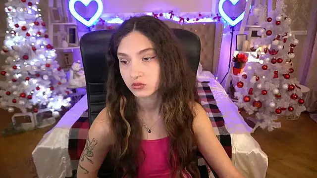 BabyFlowerr online show from December 15, 8:04 pm