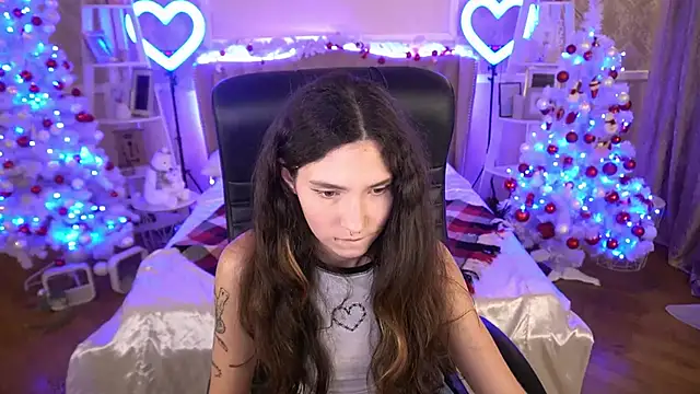 BabyFlowerr online show from January 1, 11:07 pm