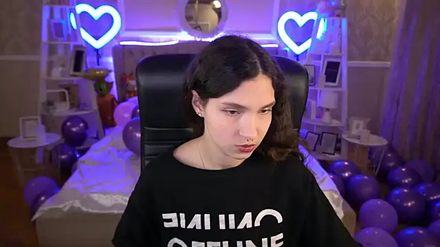 BabyFlowerr online show from January 13, 7:53 pm