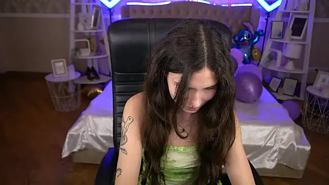BabyFlowerr online show from January 27, 7:46 pm