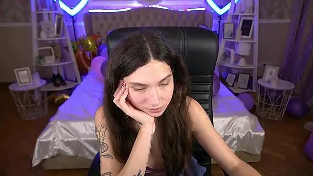 BabyFlowerr online show from January 27, 10:49 pm