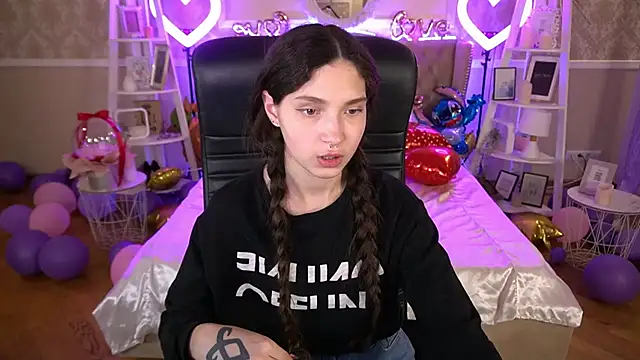 BabyFlowerr online show from February 10, 4:52 am