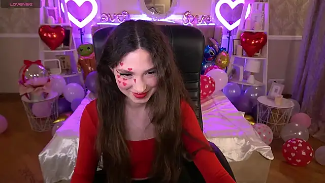 BabyFlowerr online show from February 14, 8:05 pm