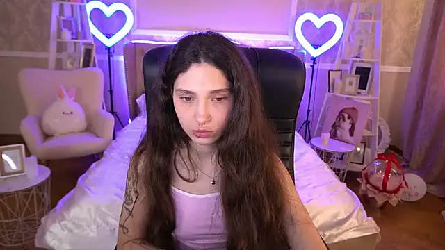 BabyFlowerr online show from March 13, 4:38 am
